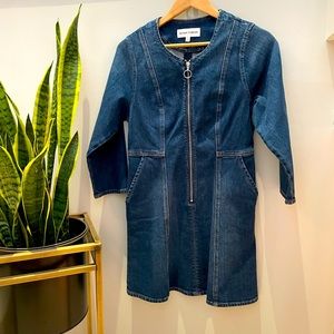 Denim Forum
THE JACKIE O DRESS